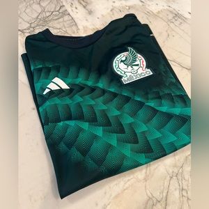Adidas New with tags Boys XL Mexico National Team Soccer Jersey